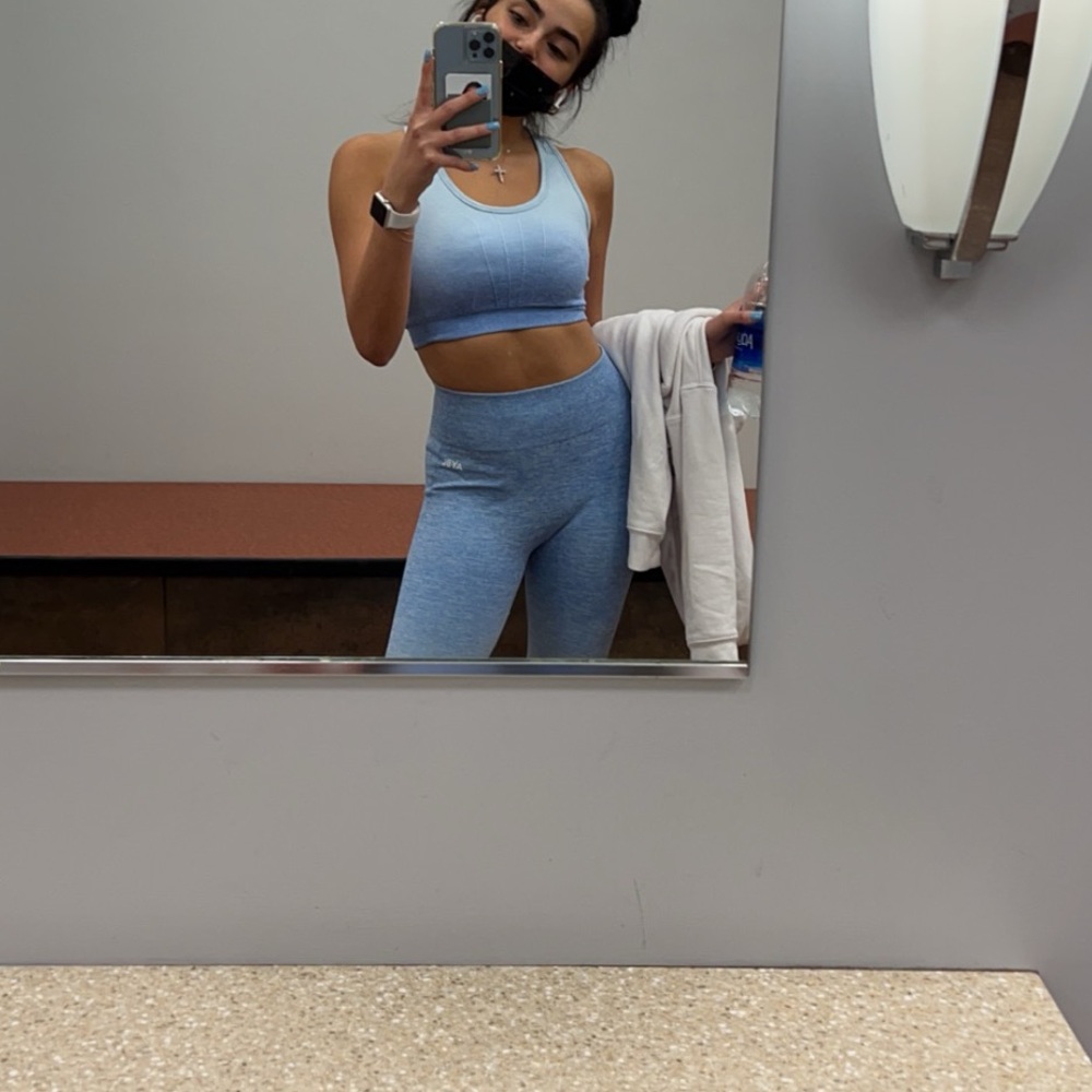 AYBL ombré workout set, sports bra & leggings!